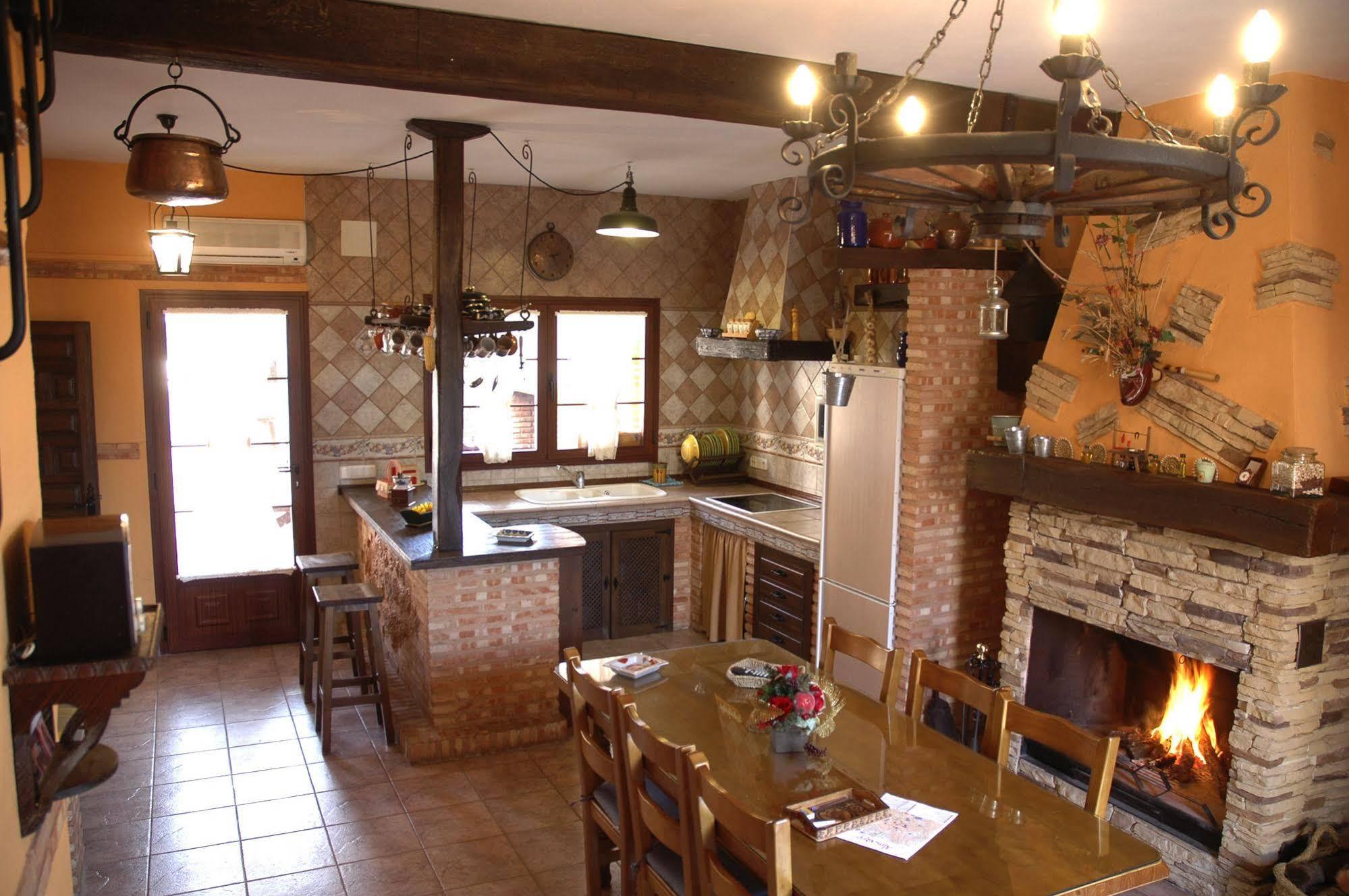 Casa Rural De Estilo Rustico Con Spa 阿尔玛格鲁 外观 照片