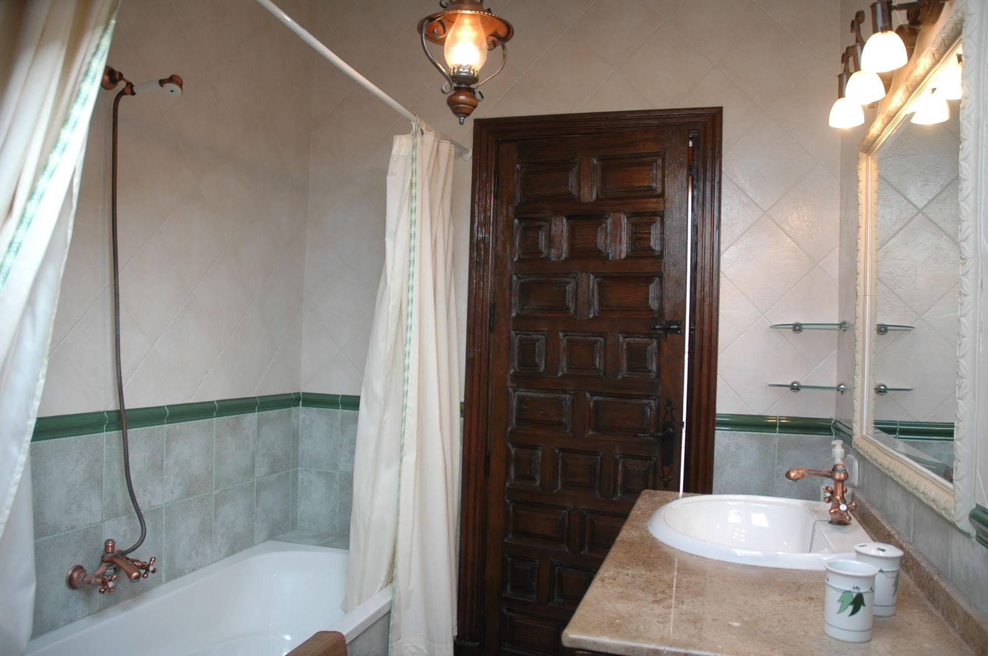 Casa Rural De Estilo Rustico Con Spa 阿尔玛格鲁 外观 照片