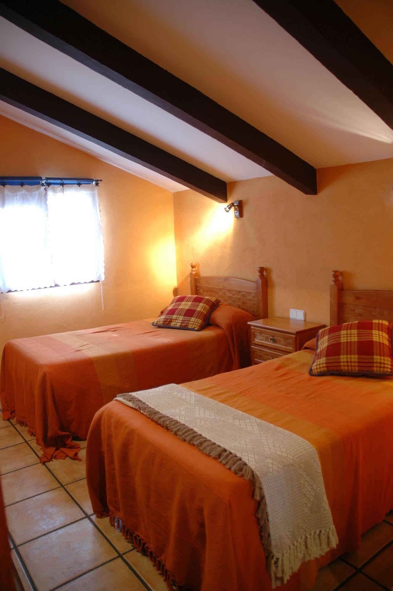 Casa Rural De Estilo Rustico Con Spa 阿尔玛格鲁 外观 照片
