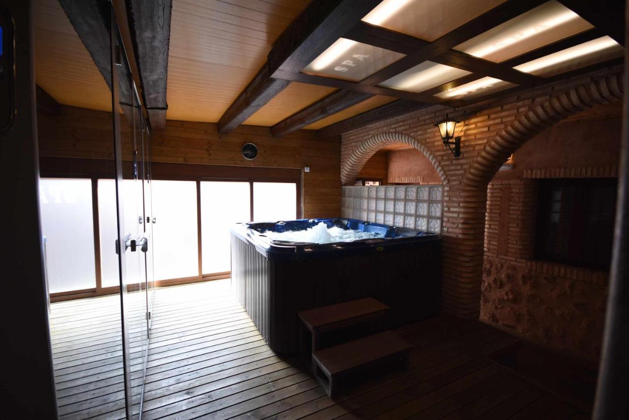 Casa Rural De Estilo Rustico Con Spa 阿尔玛格鲁 外观 照片